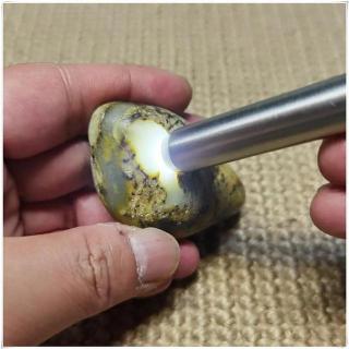 石仓和田玉鉴赏:籽料多色皮白玉