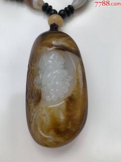 和田玉秋梨皮原石俏雕手把挂件