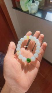 新疆和田籽料白玉老形珠手串
